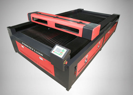 Hệ thống điều khiển chuyên nghiệp Máy khắc laser CO2 cho quần jean thảm và đồ chơi