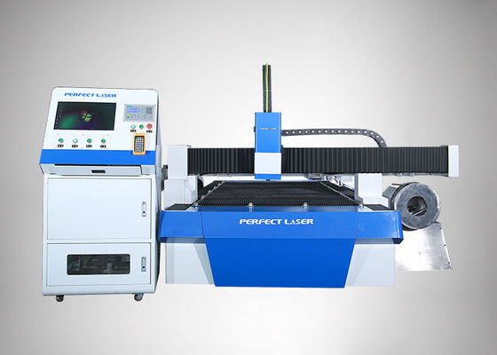 Máy cắt Laser sợi quang 1000W / 2000W PE-F3015B cho tấm / ống kim loại