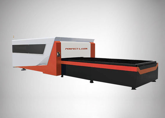 Máy cắt laser sợi kim loại CNC tốc độ cao Raycus / Max / IPG với nền tảng trao đổi